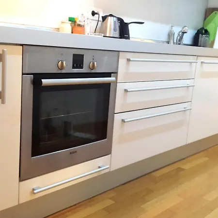 Lux 70 M² Apt. & Free Garage Parking Ljubljana