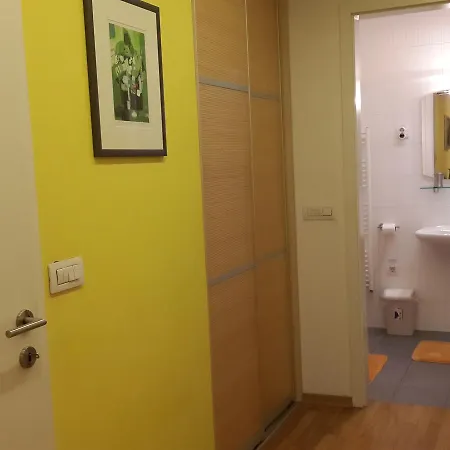 Lux 70 M² Apt. & Free Garage Parking Ljubljana