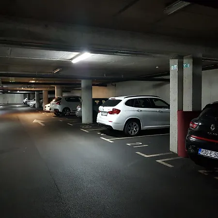 Lux 70 M² Apt. & Free Garage Parking Lejlighed